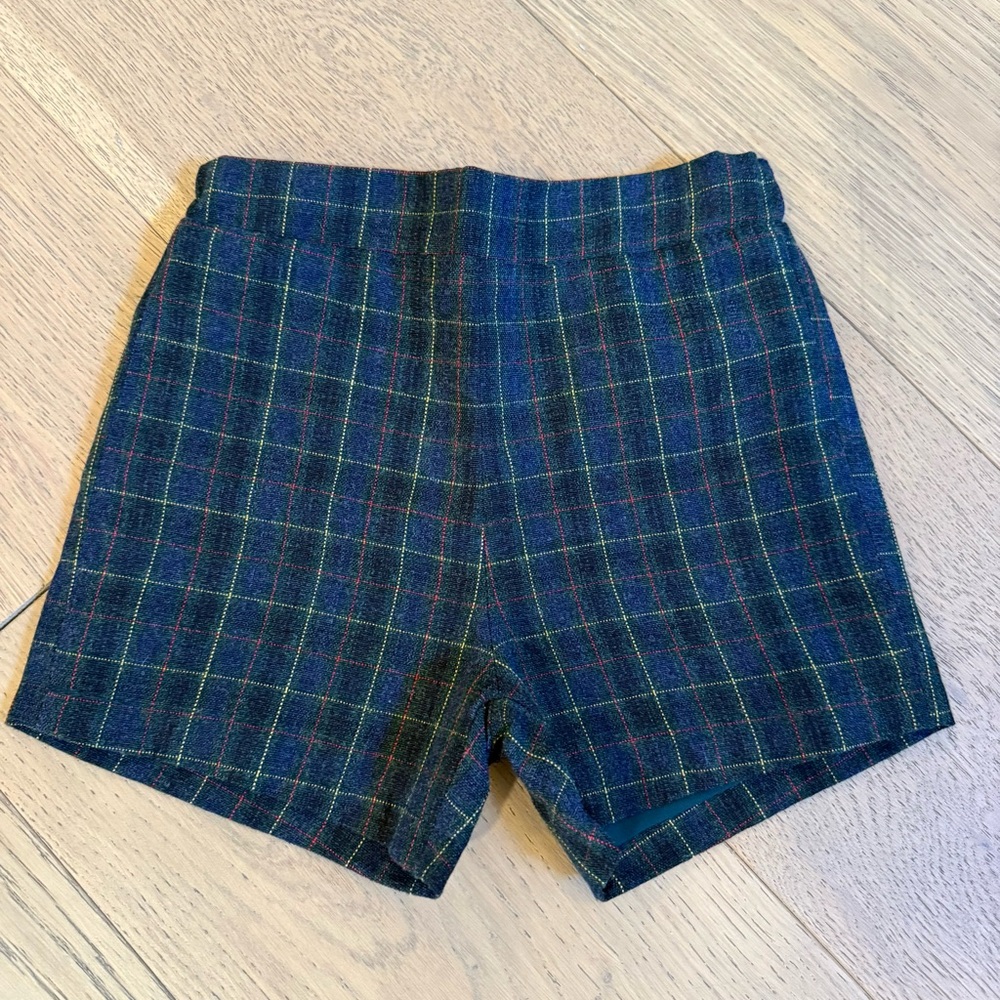 Cygnet Living size 4T girls plaid shorts in navy/ green tartan